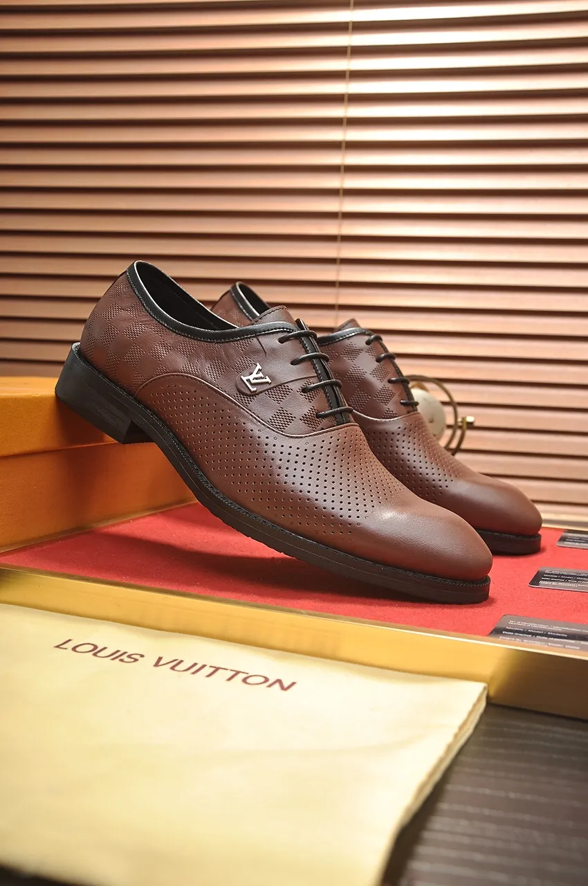 Men's shoes💰460💶【LOUIS VUITTON】(sheepskin lining) new cowhide LV formal shoes🎩🎩❗️🆘made one to one at the counter🎩original quality, imported cowhide upper➕full sheepskin lining➕original rubber outsole, {high quality visible}👣Size: 38-45 (45 custom-made)
